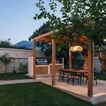 Willa Skianos - Seaview Sanctuary 500m To By Etouri Chania (Crete)